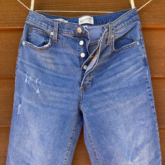 Universal Thread High Rise 90s Straight Button Up Blue Jeans Size 8 - Picture 2 of 14